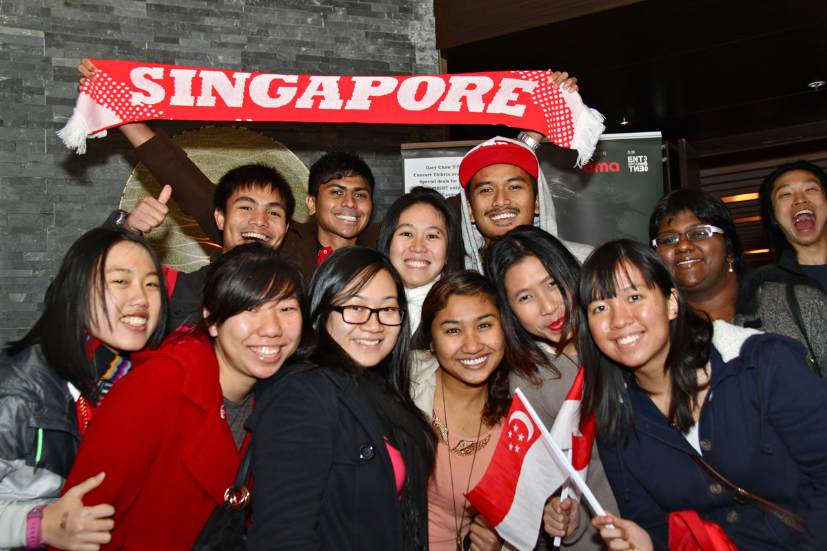 Singaporeans out of Singapore