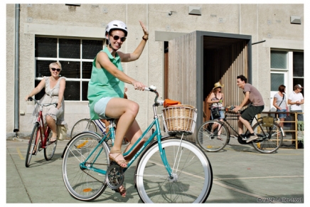 Move mindfully: Bike tours for international students