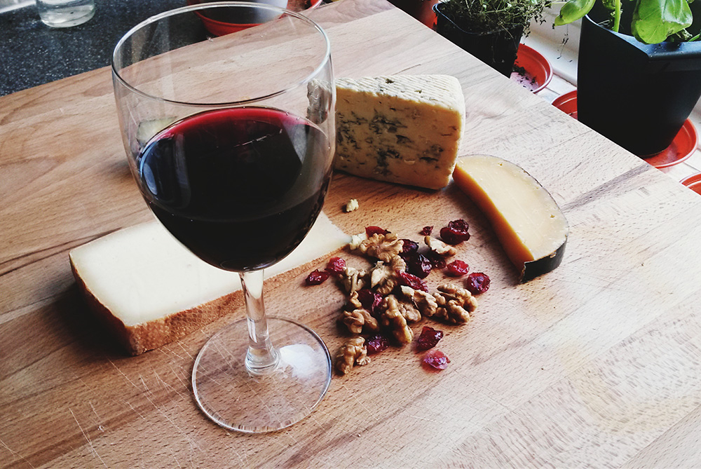 weekender-cheese-and-wine