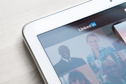 How to make the most out of LinkedIn to find job opportunities